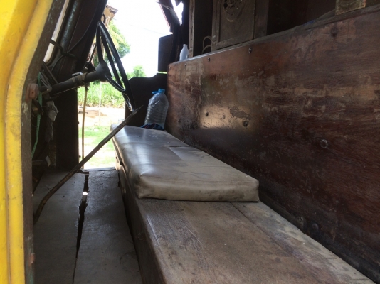 ขายหกล้อหัวยาวเครื่องอีซูซุราคา95000บาทครับ