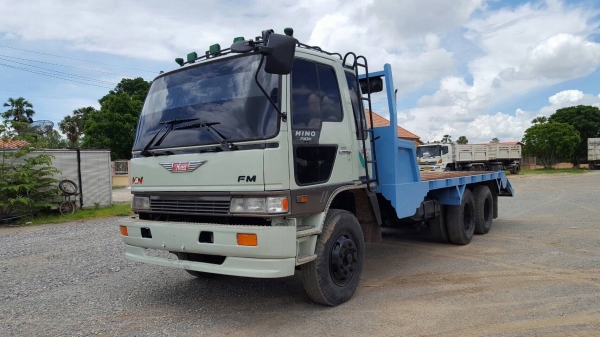 ขาย HINO FM3H พร้อมหางบรรทุกแม็กโฮ ขาย HINO FM3H พร้อมหางบรรทุกแม็กโฮ