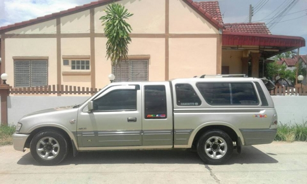 ISUZU DRAGON EYE ตัวท๊อปสุด 2.8 SLX TRUBO ปี 41 พวงมาลัยเพาเวอร์แท้ กระจกไฟฟ้า