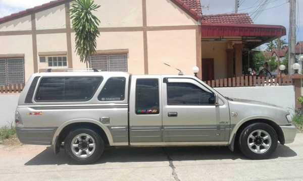 ISUZU DRAGON EYE ตัวท๊อปสุด 2.8 SLX TRUBO ปี 41 พวงมาลัยเพาเวอร์แท้ กระจกไฟฟ้า