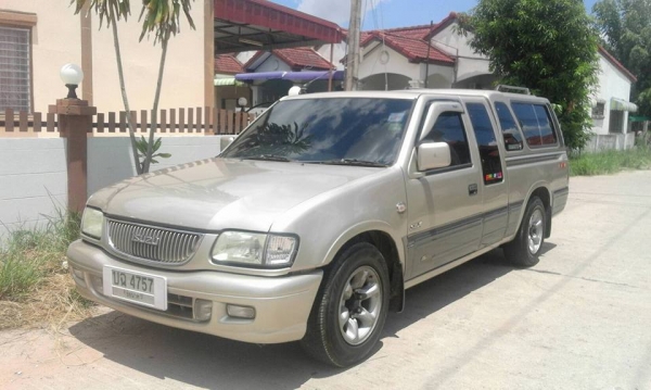 ISUZU DRAGON EYE ตัวท๊อปสุด 2.8 SLX TRUBO ปี 41 พวงมาลัยเพาเวอร์แท้ กระจกไฟฟ้า