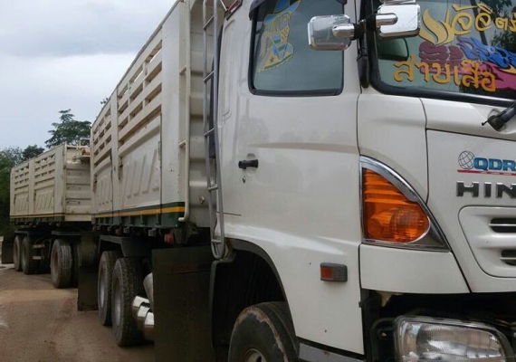 สิบล้อ ฮีโน่ 344ปี56ซีรี500 แม่ลูก3คาน ดั้มสามมิต สภาพดีสวยเดิมๆพร้อมใช้ ทะเบียนพร้อมโอน ขายราคา 2,750,000บ รถสวยๆน่าใช้