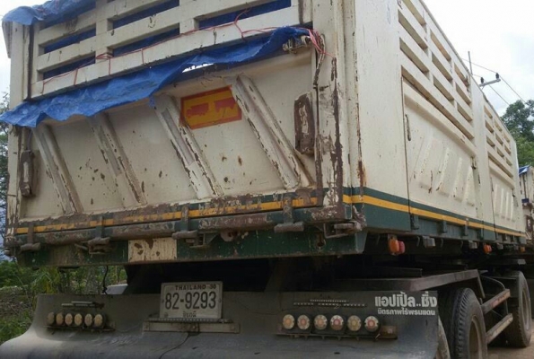 สิบล้อ ฮีโน่ 344ปี56ซีรี500 แม่ลูก3คาน ดั้มสามมิต สภาพดีสวยเดิมๆพร้อมใช้ ทะเบียนพร้อมโอน ขายราคา 2,750,000บ รถสวยๆน่าใช้