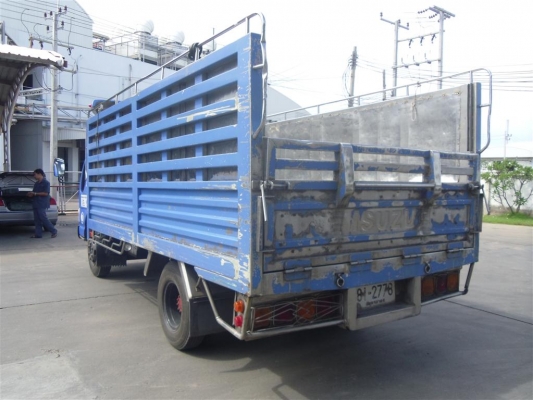ขาย ISUZU NKR ขาย ISUZU NKR