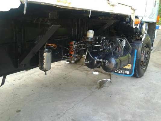 รถอีซูซุ 10 ล้อดั้ม FXZ  240 แรงม้า. ปี 37. , ( * ขาวทำฟ้า. )    สนใจติดต่อ  081 - 6079515