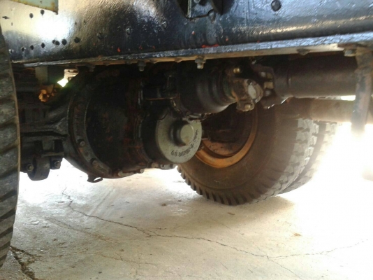 รถอีซูซุ 10 ล้อดั้ม FXZ  240 แรงม้า. ปี 37. , ( * ขาวทำฟ้า. )    สนใจติดต่อ  081 - 6079515