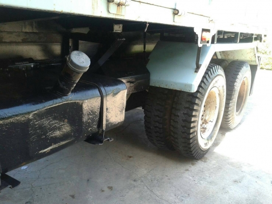 รถอีซูซุ 10 ล้อดั้ม FXZ  240 แรงม้า. ปี 37. , ( * ขาวทำฟ้า. )    สนใจติดต่อ  081 - 6079515