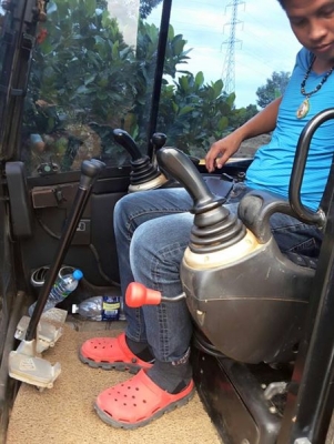 ขาย!! >>> JCB 8050ZTS เทียบเท่า pc50 <<< รถสวยเต็ม ชั่วโมง 1600 ชั่วโมง เอกสารพร้อม ขาย!! >>> JCB 8050ZTS เทียบเท่า pc50 <<< รถสวยเต็ม ชั่วโมง 1600 ชั่วโมง เอกสารพร้อม