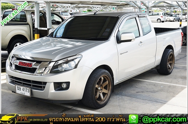 2013 ISUZU SPACECAB 2.5 SLX D-MAX