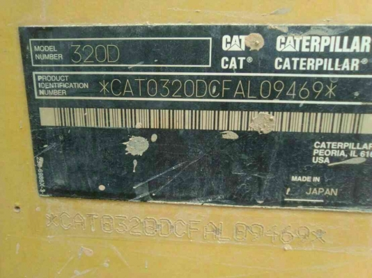 รถแบคโฮ  CAT  320  ( กระบอกดำ. ) , ( รถทำ 6,xxx กว่า ชม. )     สนใจติดต่อ  081 - 6079515