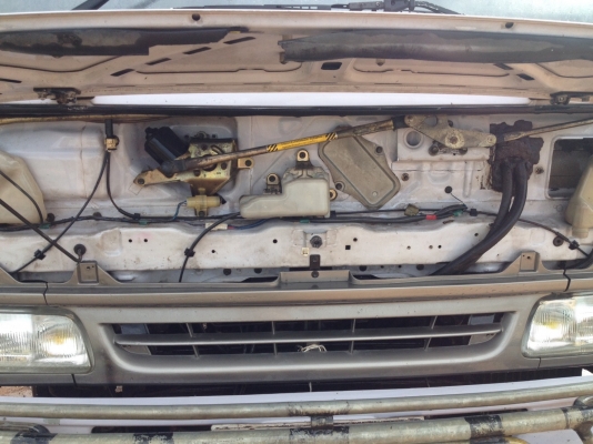 ขายรถบรรทุก 6 ล้อ Hino FC4J ปี43 สภาพสวย คัดซีสวย