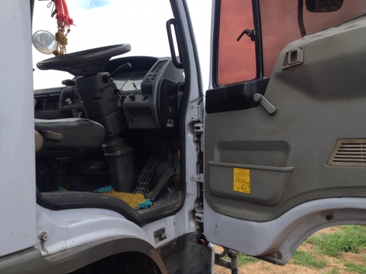 ขายรถบรรทุก 6 ล้อ Hino FC4J ปี43 สภาพสวย คัดซีสวย