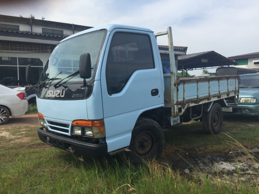 Isuzu  4ล้อ 88แรงม้า  ติดต่อ  080-1405528