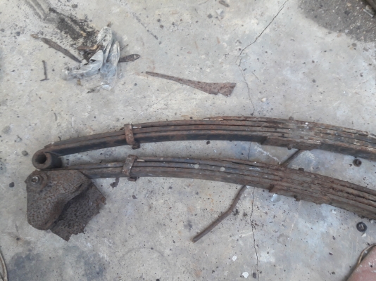 แหนบคู่หน้า 2 ตับ ใส่ ISUZU FRR 32LB DEGA ROCKY ล้อเล็ก