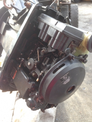 เครื่องเรือเกาะหางMERCURY 60