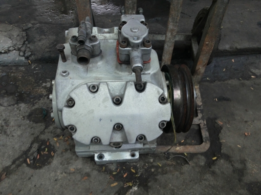 ขายด่วน คอมแอร์มือสองสำหรับรถบัสเล็ก 9,000 บาท