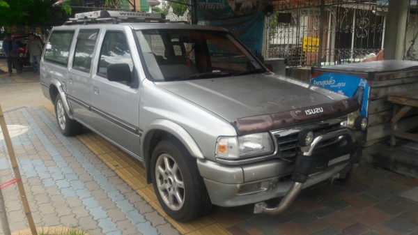 ISUZU แวน ปี94 วาง2เจ ออโต้ ขับดี พร้อมใช้