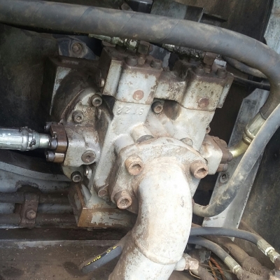 ฮิตาชิ EX-1 พร้อมใช้สวยๆครบๆมีลายหัวเจาะจอมอึดไม่จุกจิก