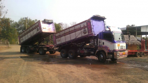 ขายดาวน์ 360 ปี 55 แม่ลูก กะบะ มีเนียม ราคา 900,000- ผ่อนต่อ 38 งวด งวดละ 55,000.- พร้อมให้เเปลียนสัญญาได้