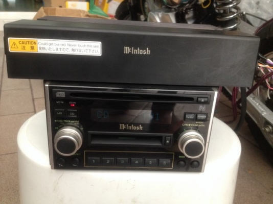 mcintosh 2 din cd md พร้อมเเอม 5ชาเเนลเก่าญี่ปุ่นเเท้สภาพสวยใช้งานได้ปกติ mcintosh 2 din cd md พร้อมเเอม 5ชาเเนลเก่าญี่ปุ่นเเท้สภาพสวยใช้งานได้ปกติ