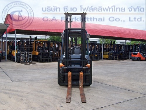 ขาย รถโฟล์คลิฟท์ TOYOTA รุ่น 7FD25