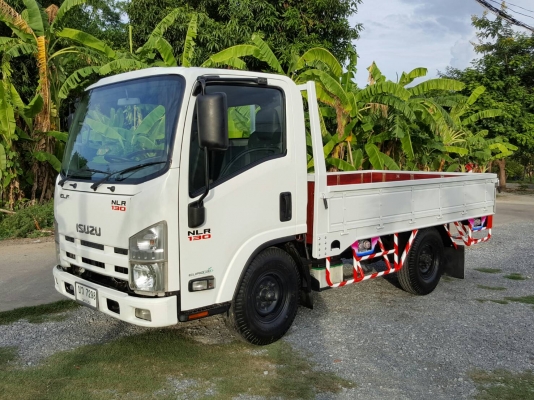 รถห้างมือเดียว (ELF NLR 130 กะบะใหม่) ทะเบียนไม่ติดเวลา