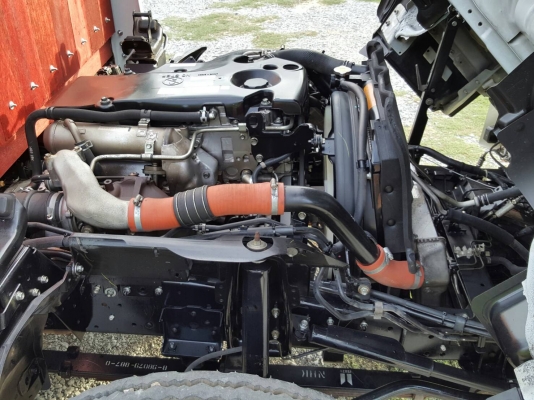 รถห้างมือเดียว (ELF NLR 130 กะบะใหม่) ทะเบียนไม่ติดเวลา