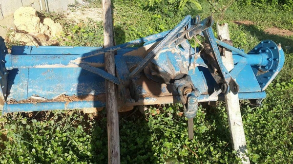 โรตารี่ พร้อมใช้  1.8 เมตร  สำหรับรถไถ  45  , 47  แรงครับ