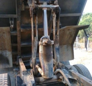 6 ล้อดั้ม NPR66LX5 -120เเรง ห้างเเท้ ปี 39 แอร์ เพาเวอร์ ดั้ม3มิตรแท้ ช่วงล่างF สภาพสวยเดิมเต็มสุดๆพร้อมใช้งาน 100\%อุปกรณ์ครบ