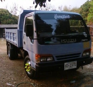 6 ล้อดั้ม NPR66LX5 -120เเรง ห้างเเท้ ปี 39 แอร์ เพาเวอร์ ดั้ม3มิตรแท้ ช่วงล่างF สภาพสวยเดิมเต็มสุดๆพร้อมใช้งาน 100\%อุปกรณ์ครบ