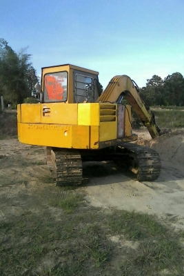 รถแบคโฮ