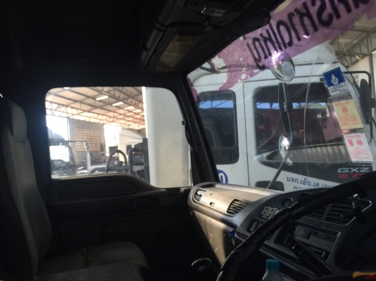 ขาย อีซูซุ 200 กะบะพื้นเรียบ ยาว 6.5 มีสองคัน ขาย อีซูซุ 200 กะบะพื้นเรียบ ยาว 6.5 มีสองคัน