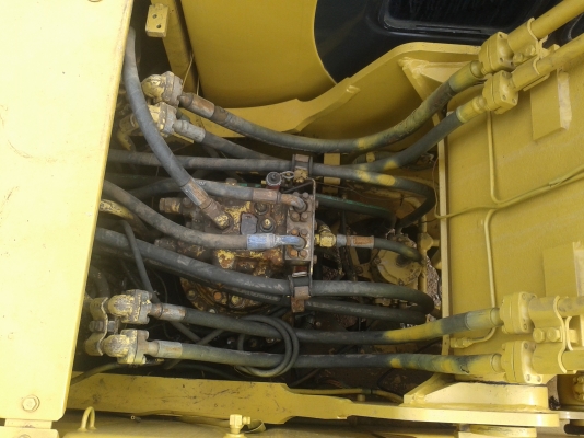 KOMATSU PC 200-6