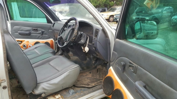 ขาย ไทเกอร์ตอนเดียว ปี45 พร้อมลุยงานครับ