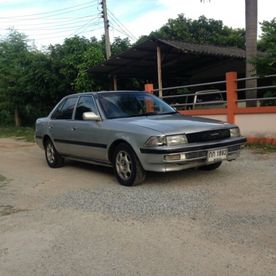 toyota  โคโรน่า