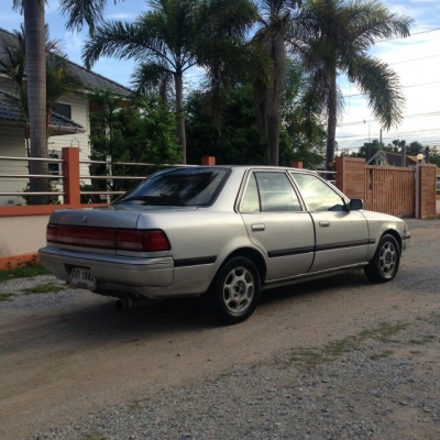 toyota  โคโรน่า