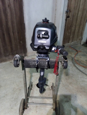 ขายเครื่อง 2.5 แรง 4 จังหวะหางสั้น สภาพใหม่ครับ