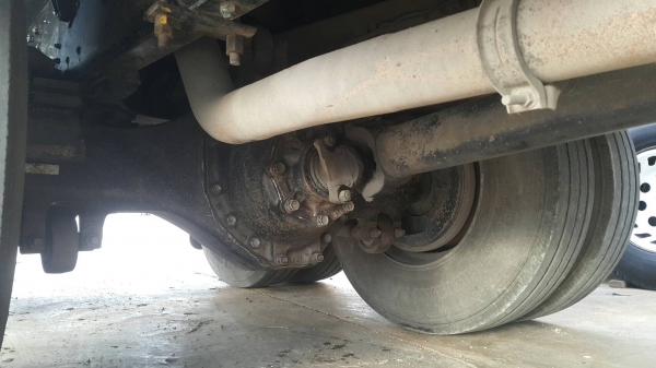 ขายด่วนสิบล้อเพลาเดียวล่องกะบะสามมิตร ยาว6.20 ม.220แรง คัสซีสวยทั้งเส้น มี3คัน ขายด่วนสิบล้อเพลาเดียวล่องกะบะสามมิตร ยาว6.20 ม.220แรง คัสซีสวยทั้งเส้น มี3คัน