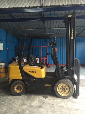 ฟร์อคลิฟท์ 3 ตัน ดีเชล เสา4.5เมตร