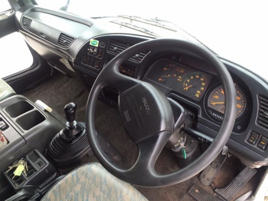 Isuzu deca 210 7เมตร เบรคจิ๊ฟฟี่ ยาง9 รถสวยพร้อมใช้งาน