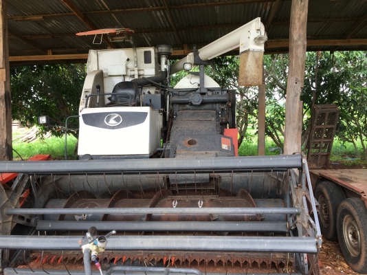 ขายรถเกี่ยวข้าว