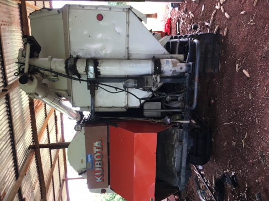 ขายรถเกี่ยวข้าว