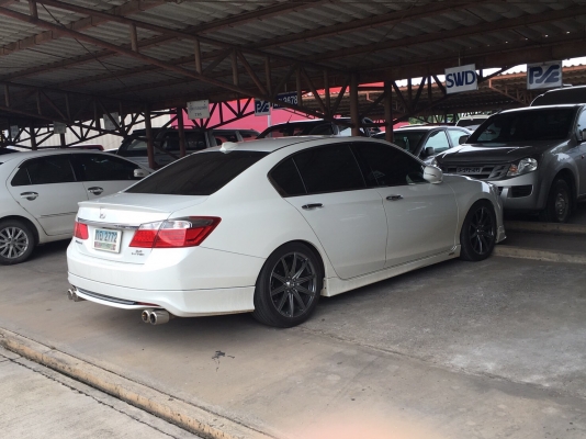 ขายhonda accord  i-vtec 2.4el  ปี 2013  ไมล์ 3&times;,&times;&times;&times; รถมือเดียว