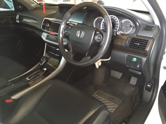 ขายhonda accord i-vtec 2.4el ปี 2013 ไมล์ 3×,××× รถมือเดียว ขายhonda accord i-vtec 2.4el ปี 2013 ไมล์ 3×,××× รถมือเดียว