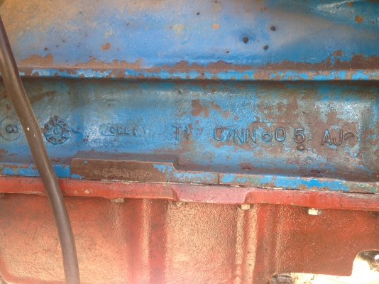 ขายรถไถฟอร์ด Ford 5000-77 T1 แท้ ไม่ใช่ 68 นะครับ เฉพาะรถ ถ้าทั้งรถทั้งคีบ 400,000 ยกเลยครับมีเล่มทะเบียนพร้อมโอนเลยครับ