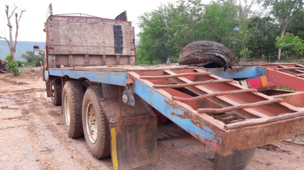 ขาย เทนเลอร์ 10 ล้อ หัวยาว เพลาเดียว เฟืองท้ายใหญ เครื่อง 6BD1 165 แรงม้า เกียร์ร็อคกี้ เบรคลมดัน คัสซีสวย เล่มทะเบียนครบพร้อมโอน