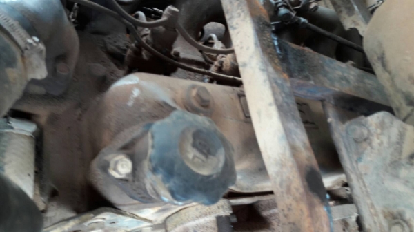 ขาย เทนเลอร์ 10 ล้อ หัวยาว เพลาเดียว เฟืองท้ายใหญ เครื่อง 6BD1 165 แรงม้า เกียร์ร็อคกี้ เบรคลมดัน คัสซีสวย เล่มทะเบียนครบพร้อมโอน