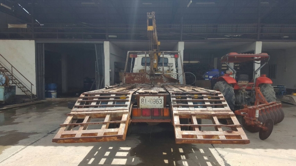 ขาย เทนเลอร์ 10 ล้อ ISUZU JCM เพลาเดียว ติดเครน 3.5 ตัน 5 ปลอก เครื่อง EH700 168 แรงม้า พาวเวอร์ ทะเบียนครบ