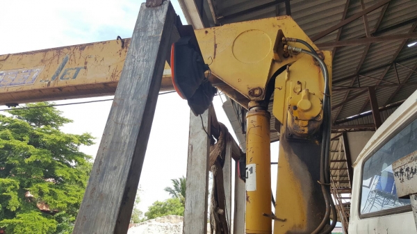 ขาย เทนเลอร์ 10 ล้อ ISUZU JCM เพลาเดียว ติดเครน 3.5 ตัน 5 ปลอก เครื่อง EH700 168 แรงม้า พาวเวอร์ ทะเบียนครบ