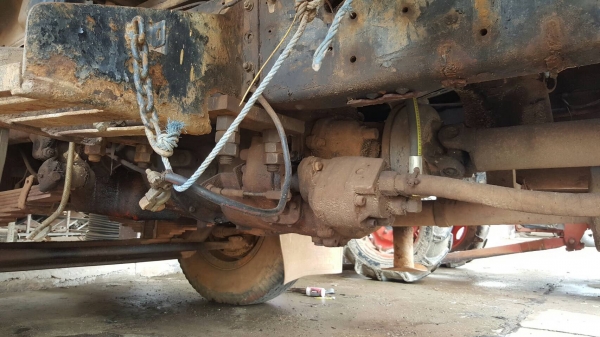 ขาย เทนเลอร์ 10 ล้อ ISUZU JCM เพลาเดียว ติดเครน 3.5 ตัน 5 ปลอก เครื่อง EH700 168 แรงม้า พาวเวอร์ ทะเบียนครบ